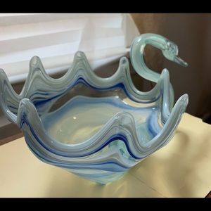 Beautiful Hand blown mid century glass swan bowl murano style